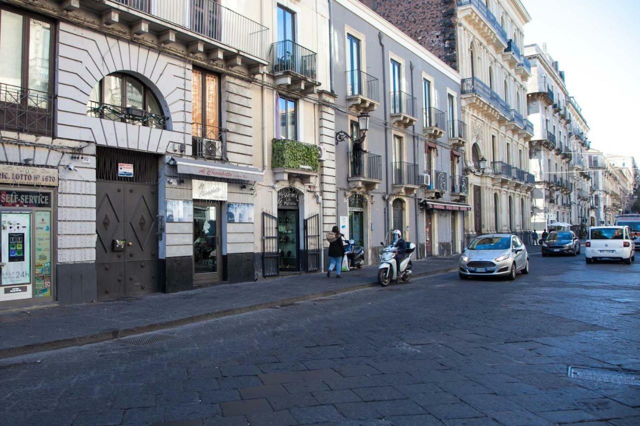 Central Home Catania By Sicily In Home المظهر الخارجي الصورة